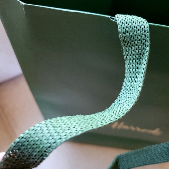 Large Harrods Shopping Bag - Picture 5 of 10
